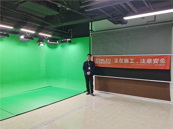 40㎡企业小型虚拟直播间灯光布置