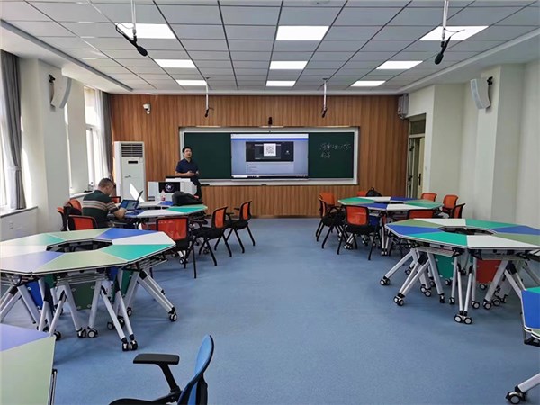 案例|河南工业大学录播教室用什么灯光