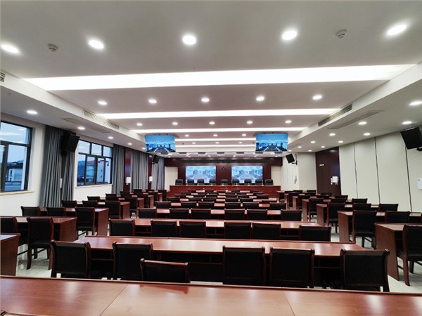 120人开会的视频会议室如何布置灯光能让拍照更高清？