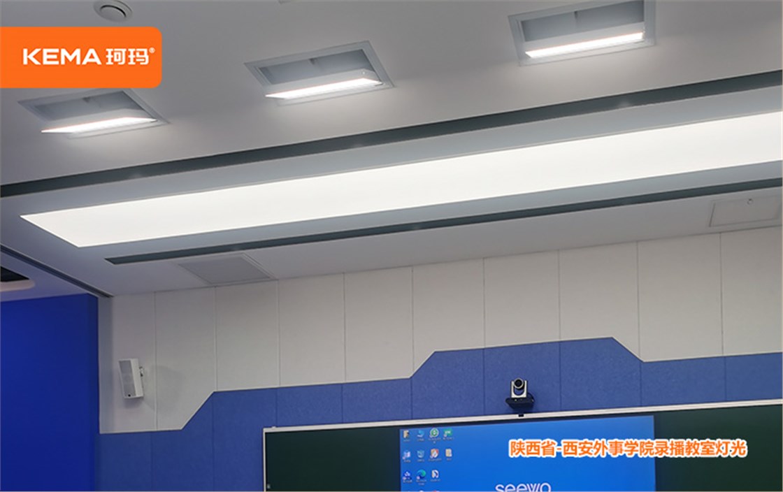 西安外事学院灯光 (8)
