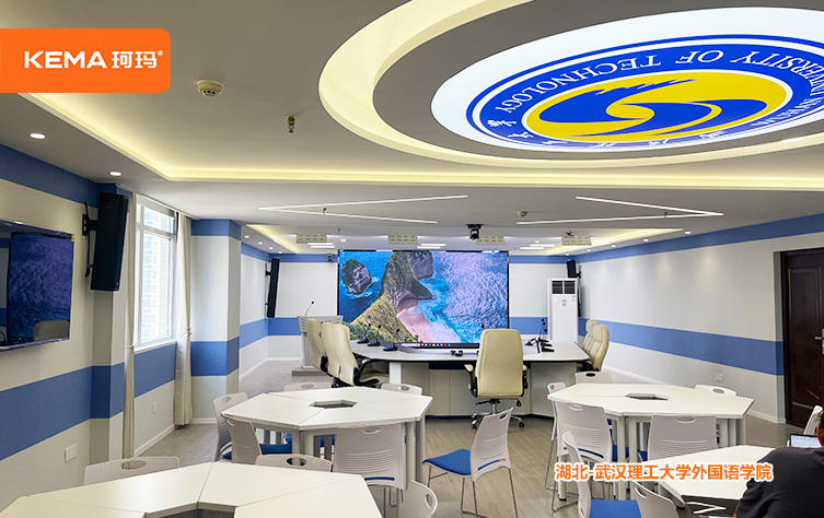 武汉理工大学外国语学院2