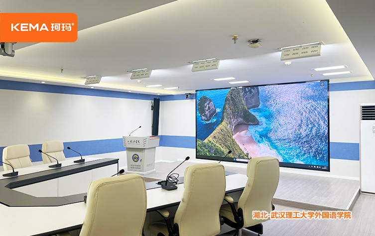 武汉理工大学外国语学院4